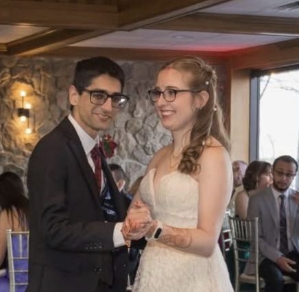 photo of Alana Snyder and husband